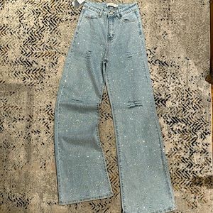 RHINESTONE STRAIGHT LEG JEANS IN MEDIUM BLUE DENIM